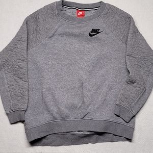 Nike medium men's crew neck sweatshirt